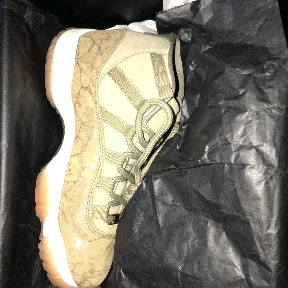 Utility 11’s - Picture 4 of 7